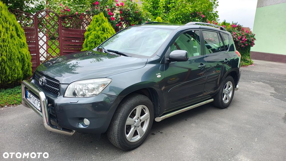 Toyota RAV4 2.2 D-4D Prestige - 1