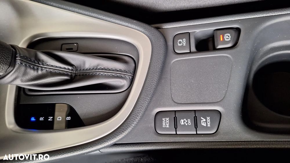 Mazda 2 Hybrid 1.5 VVT-i 116 CVT CENTRE-LINE - 14