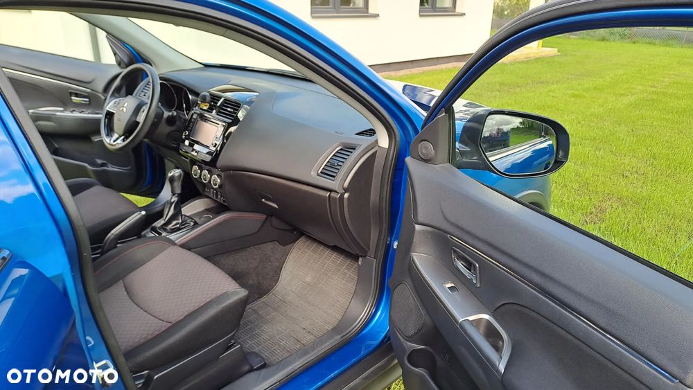 Mitsubishi ASX 1.6 Intense Plus Navi Blue Edition - 15