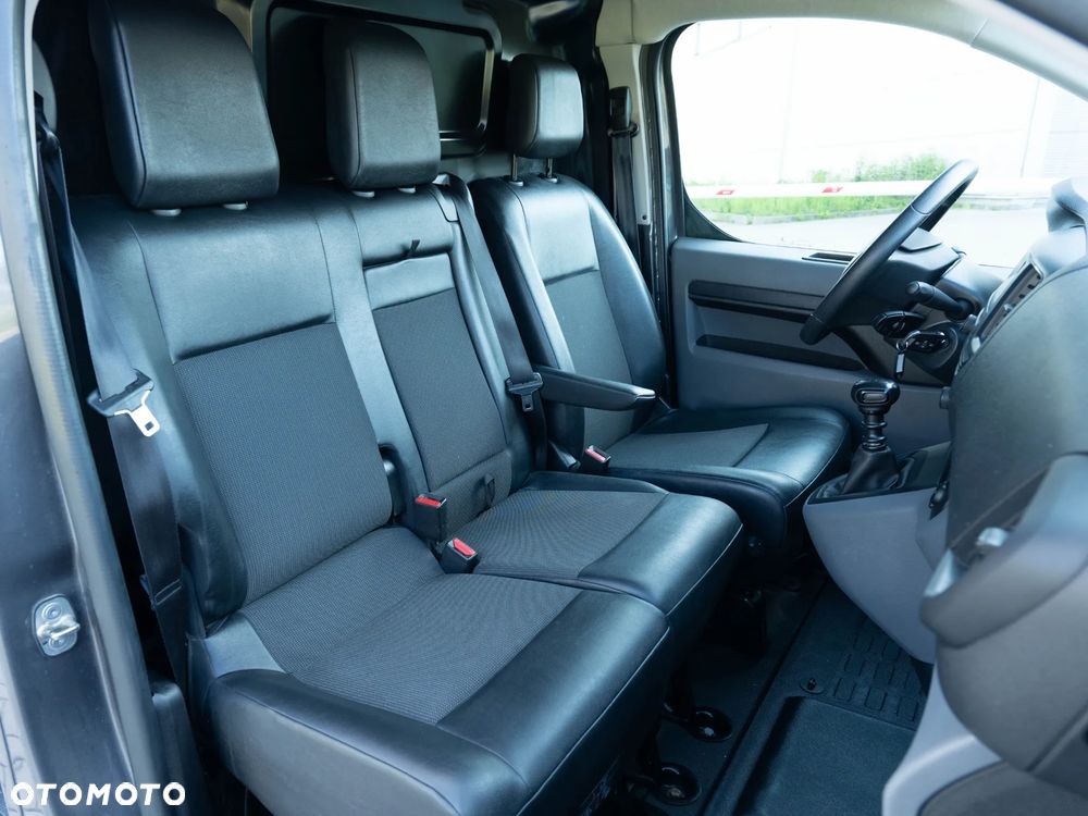 Opel Vivaro - 17
