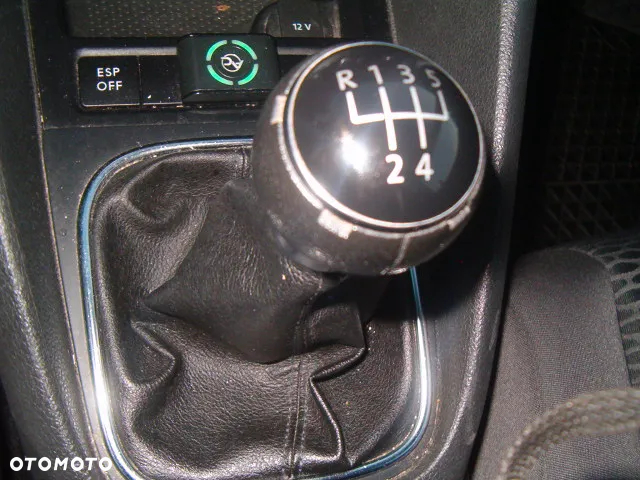 Volkswagen Golf - 13