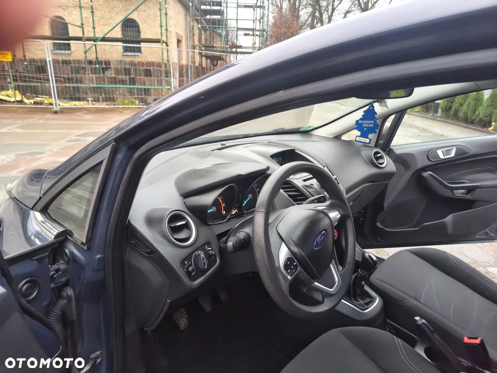 Ford Fiesta 1.25 Ambiente - 20