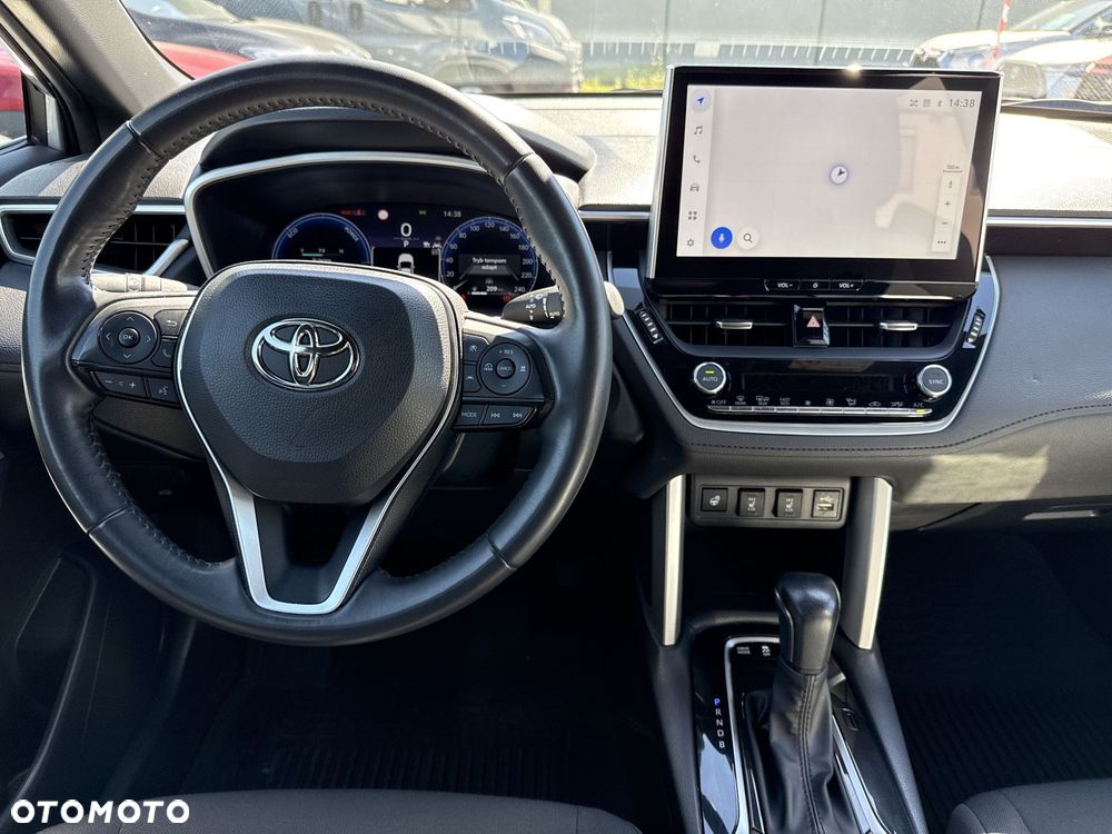 Toyota Corolla Cross - 10