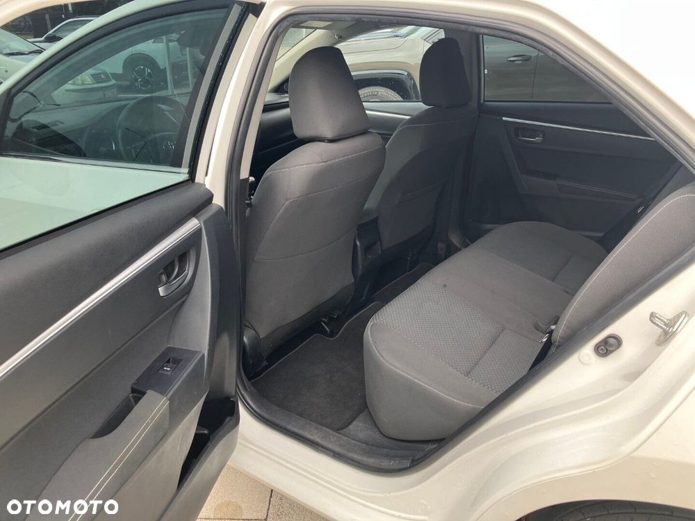 Toyota Corolla 1.4 D-4D Comfort - 27