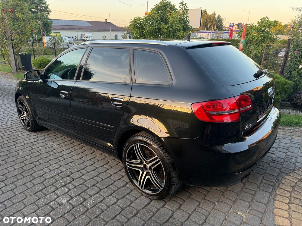 Audi A3 Sportback 1.4 TFSI S line Sportpaket - 35