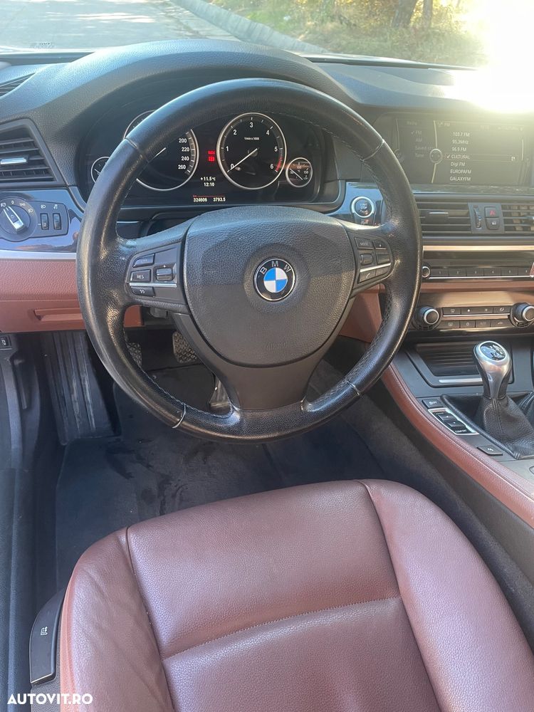 BMW Seria 5 520d Efficient Dynamics Edition - 5