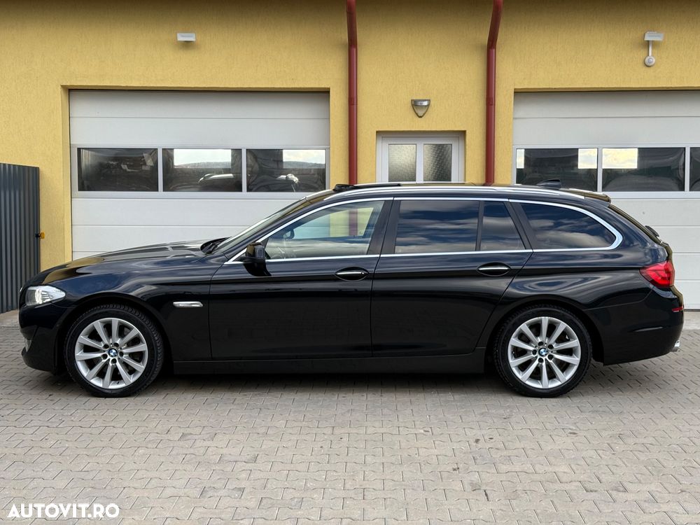 BMW Seria 5 525d xDrive Aut. - 33