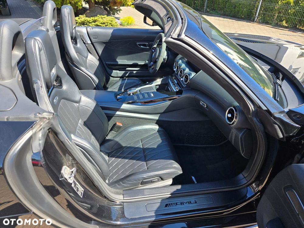 Mercedes-Benz AMG GT - 18