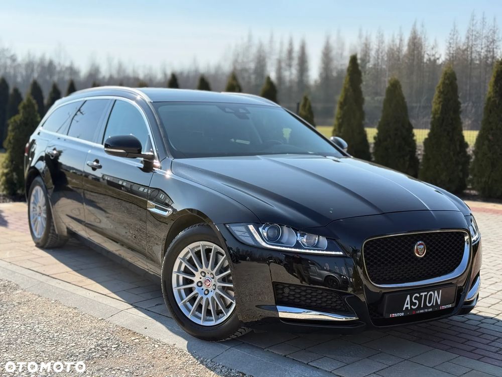 Jaguar XF 2.0 i4D Prestige - 4