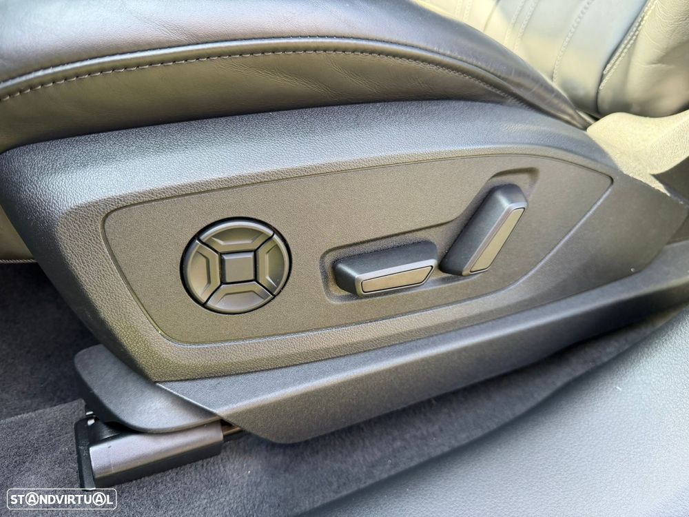 Audi e-tron 55 quattro S line - 18