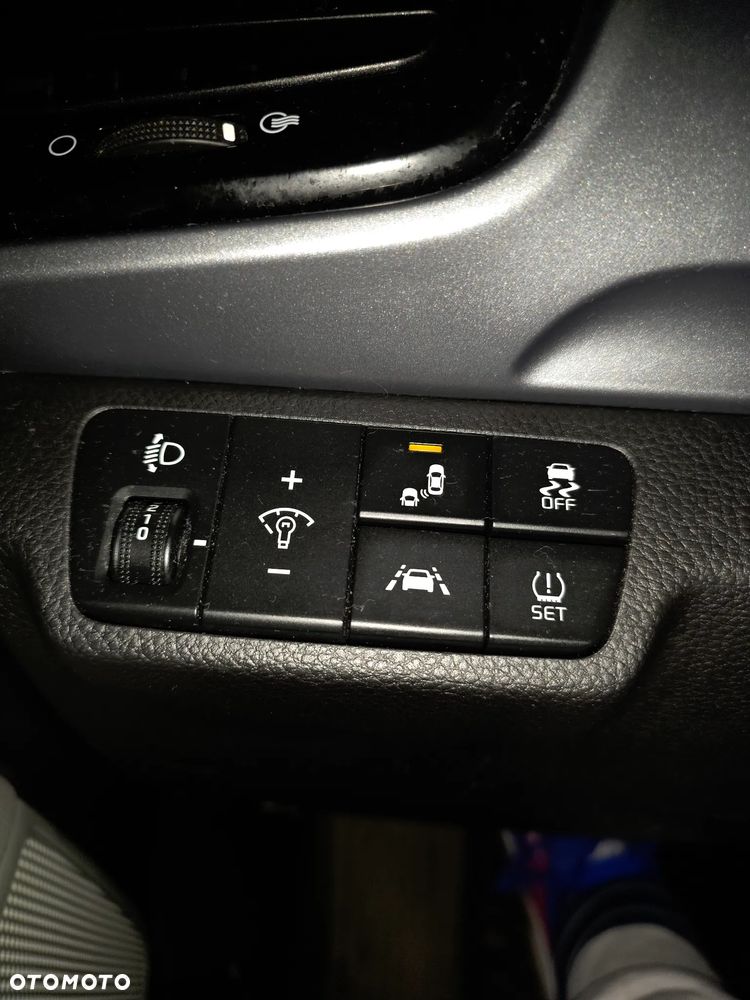 Kia Stonic 1.6 CRDi L - 14