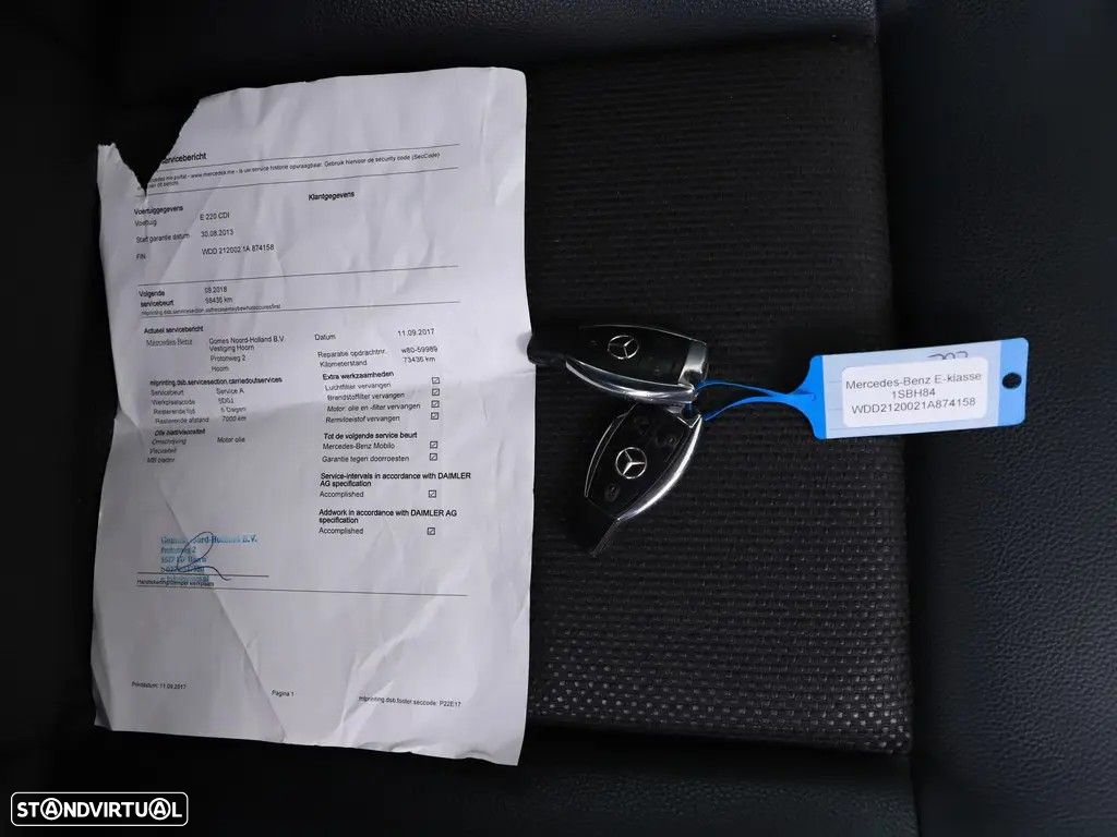 Mercedes-Benz E 220 CDi Avantgarde BlueEfficiency Auto. - 24