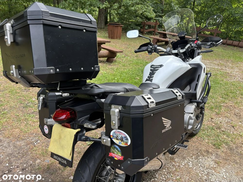 Honda VFR - 9