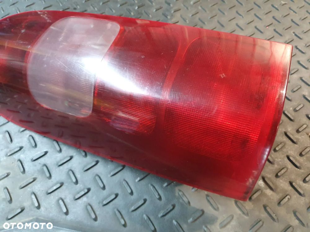 LAMPA LEWY TYŁ RENAULT MASTER II + WTYCZKA INSTALACJA - 3
