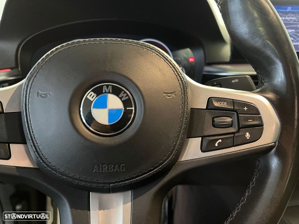 BMW 530 e iPerformance Pack M - 20