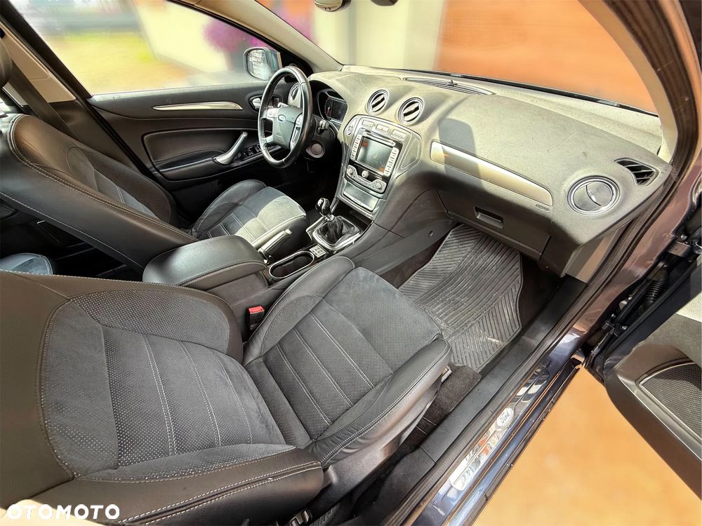 Ford Mondeo 2.0 TDCi Titanium S - 10
