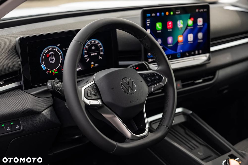 Volkswagen T-Roc 1.5 eTSI Life DSG - 22