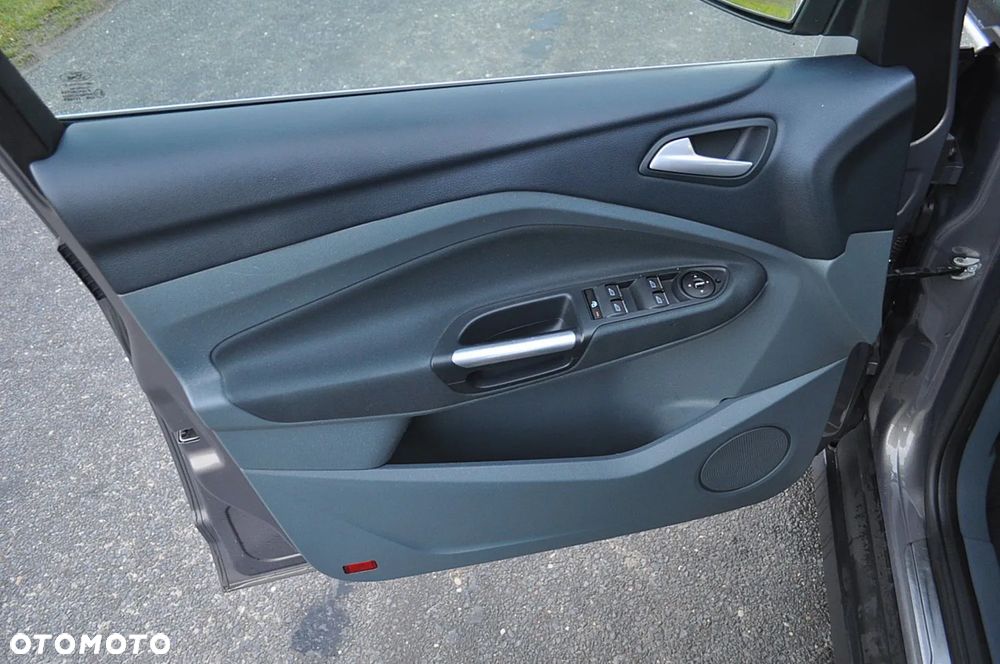 Ford Grand C-MAX 1.6 TDCi Titanium - 26