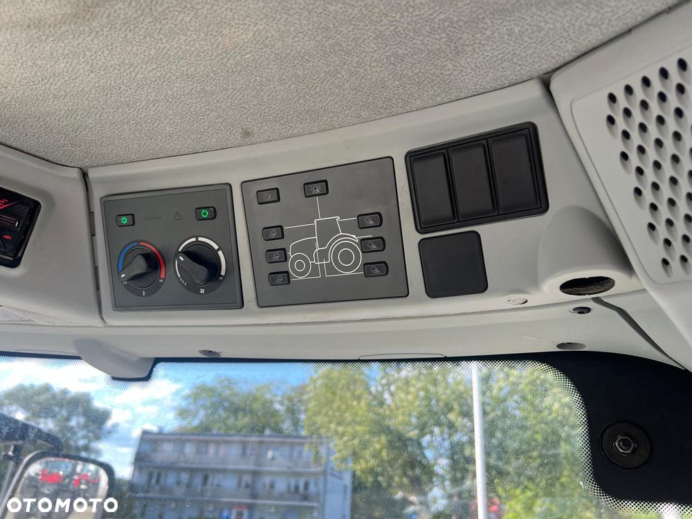 Claas AXION 810 - 12