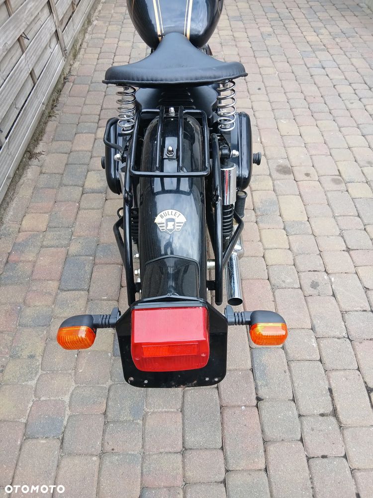 Royal Enfield Bullet - 3