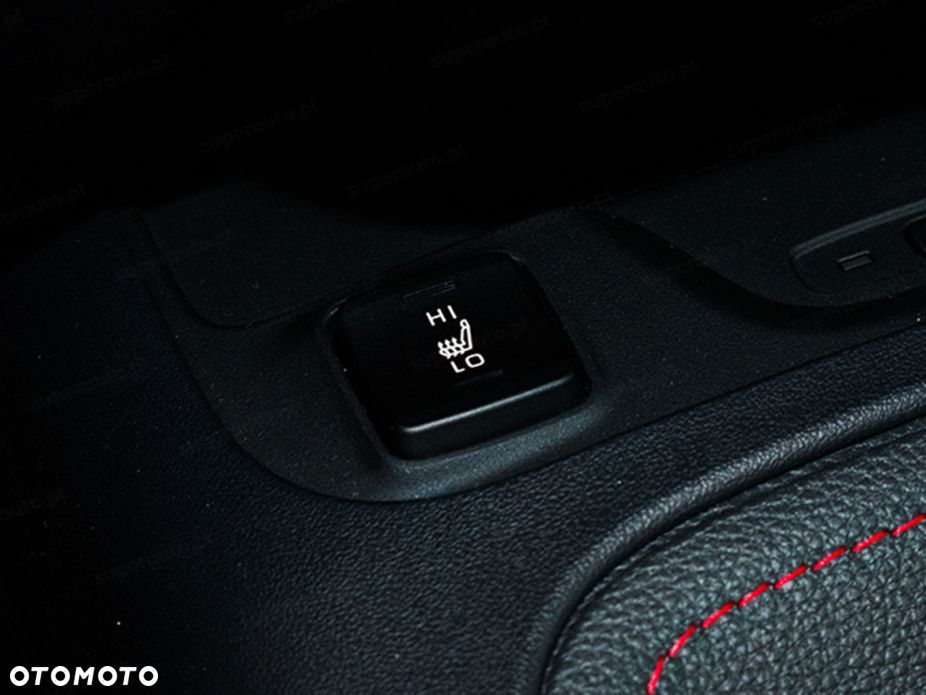 Toyota Corolla - 13
