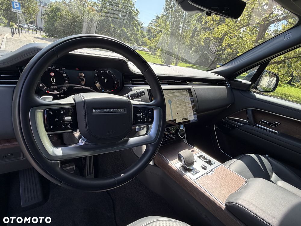 Land Rover Range Rover 4.4 V8 P535 Autobiography - 22
