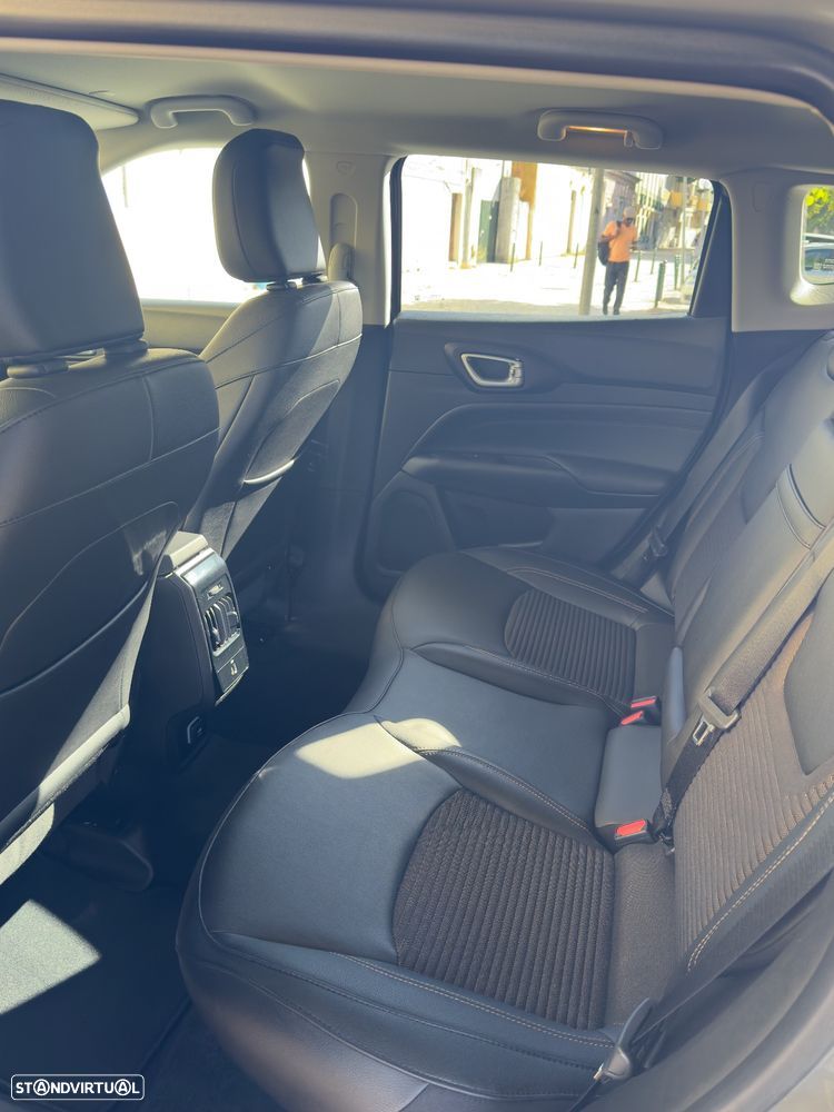 Jeep Compass 1.3 TG Upland - 10