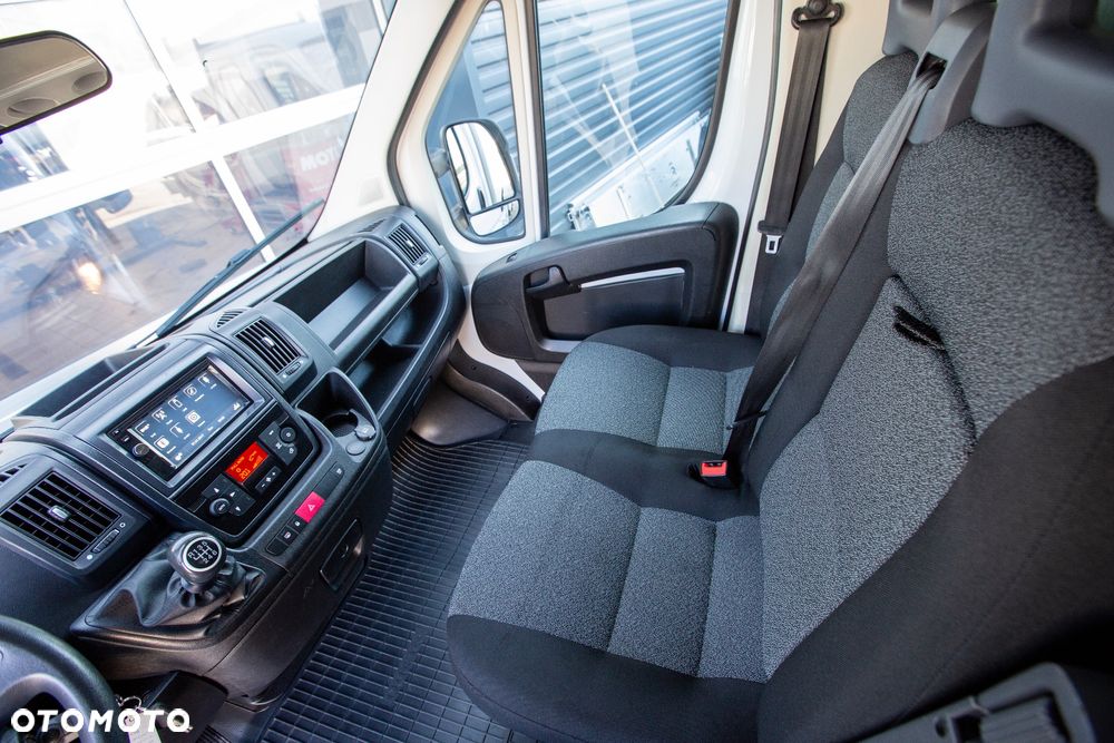 Fiat Ducato 2.3 KONTENER + WINDA dHollandia 750kg - 12
