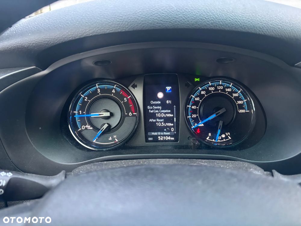 Toyota Hilux 2.8 D-4D Double Cab Invincible 4x4 - 2