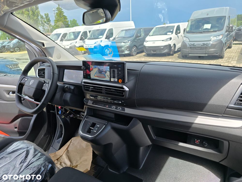 Fiat Ulysse 2.2 Business EAT8 - 8