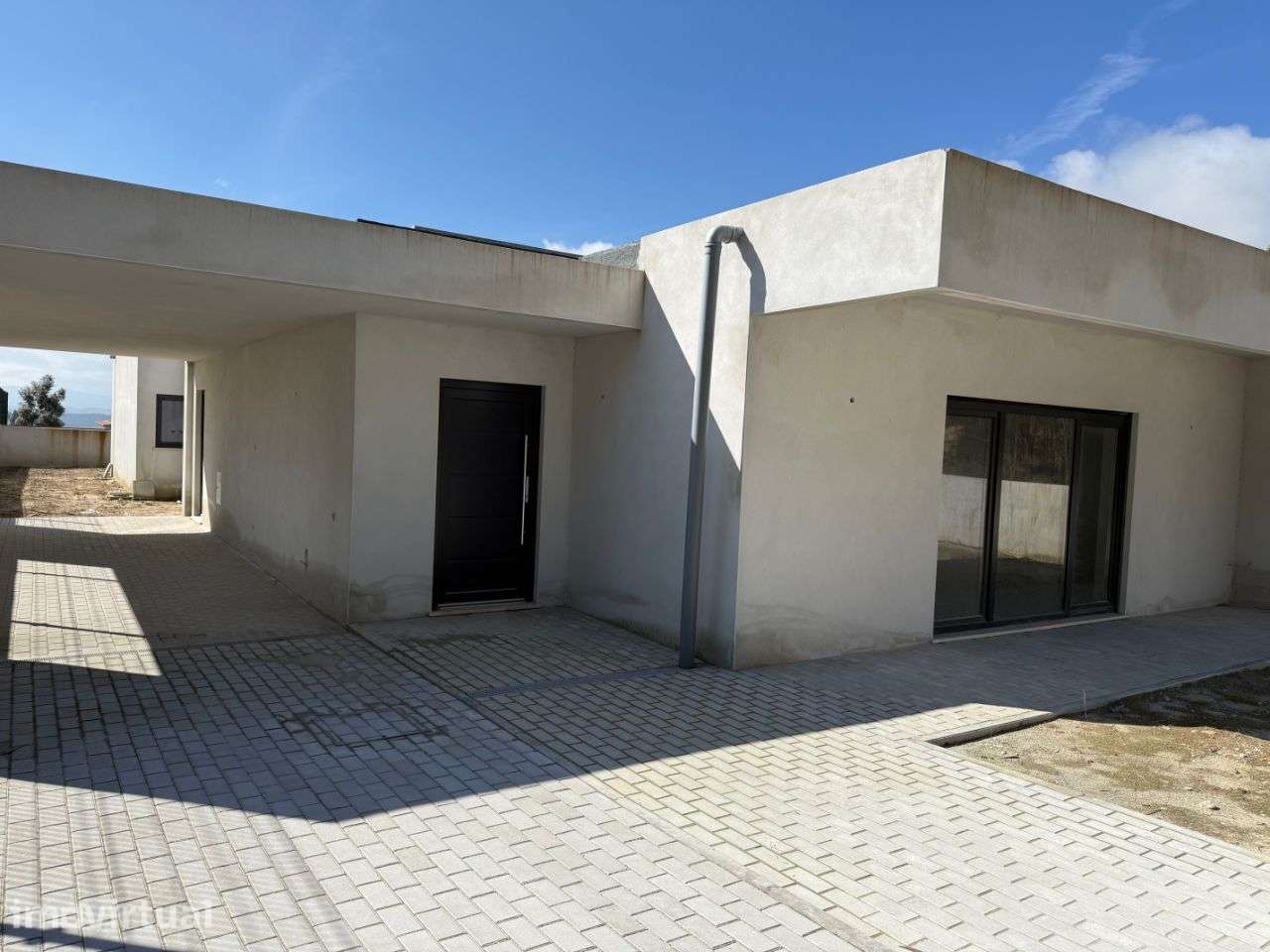 Moradia T4 individual com espaço de jardim - Rio Maior - Grande imagem: 3/33