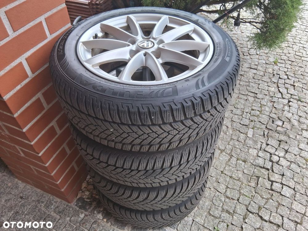 Volkswagen Touran 1.6 TDI DPF BlueMot Comfortline - 31