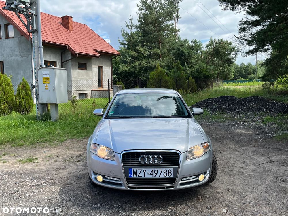 Audi A4 Limousine - 2