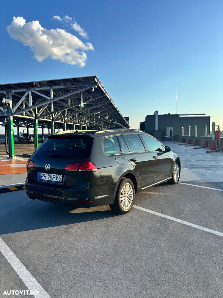 Volkswagen Golf Variant 2.0 TDI 4Motion BlueMotion Technology Cup - 3