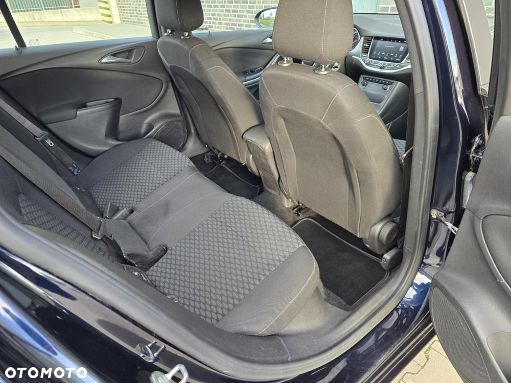 Opel Astra 1.6 D (CDTI) Automatik Dynamic - 22