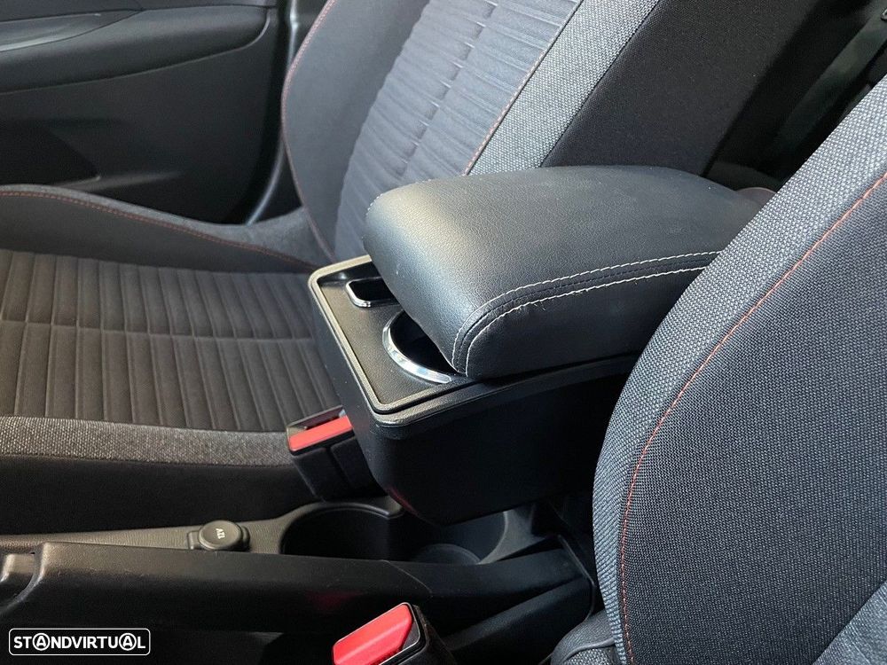 Peugeot 2008 1.5 BlueHDi Active Pack EAT8 - 28
