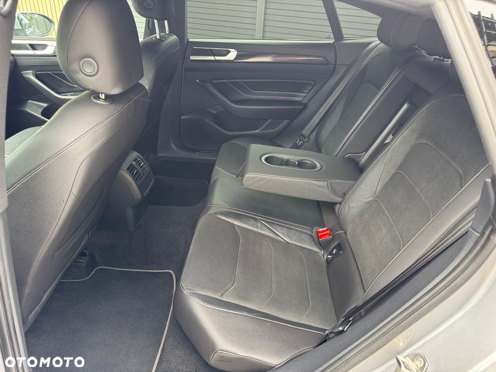 Volkswagen Arteon 2.0 TSI R-Line DSG - 29