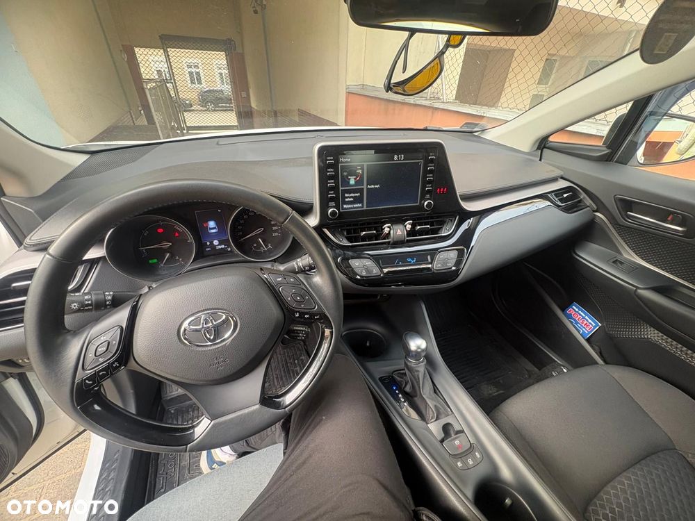 Toyota C-HR - 32