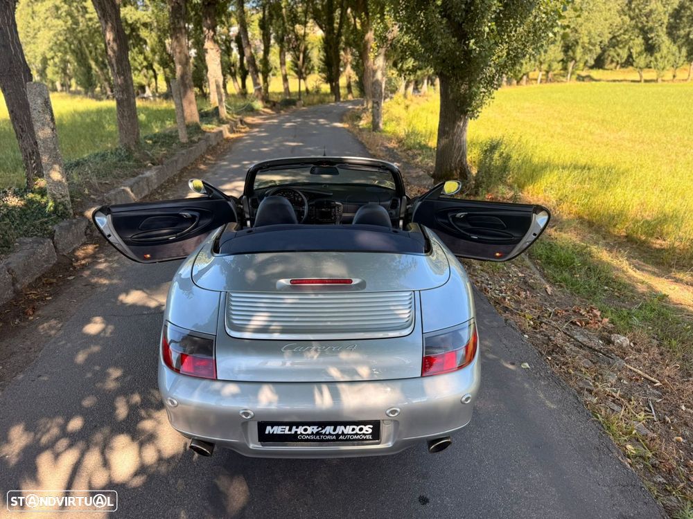 Porsche 911 Série F - 12