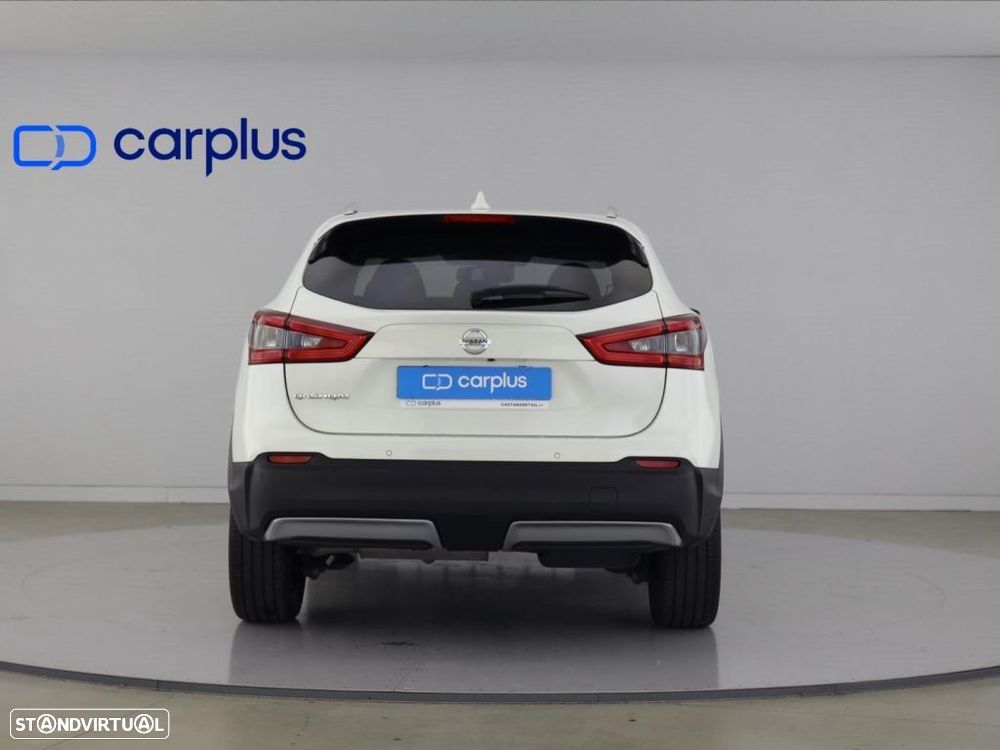 Nissan Qashqai 1.5 dCi N-Connecta - 6