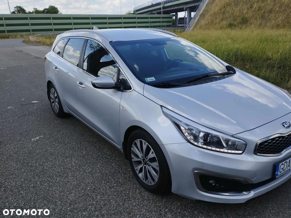 Kia Ceed - 7