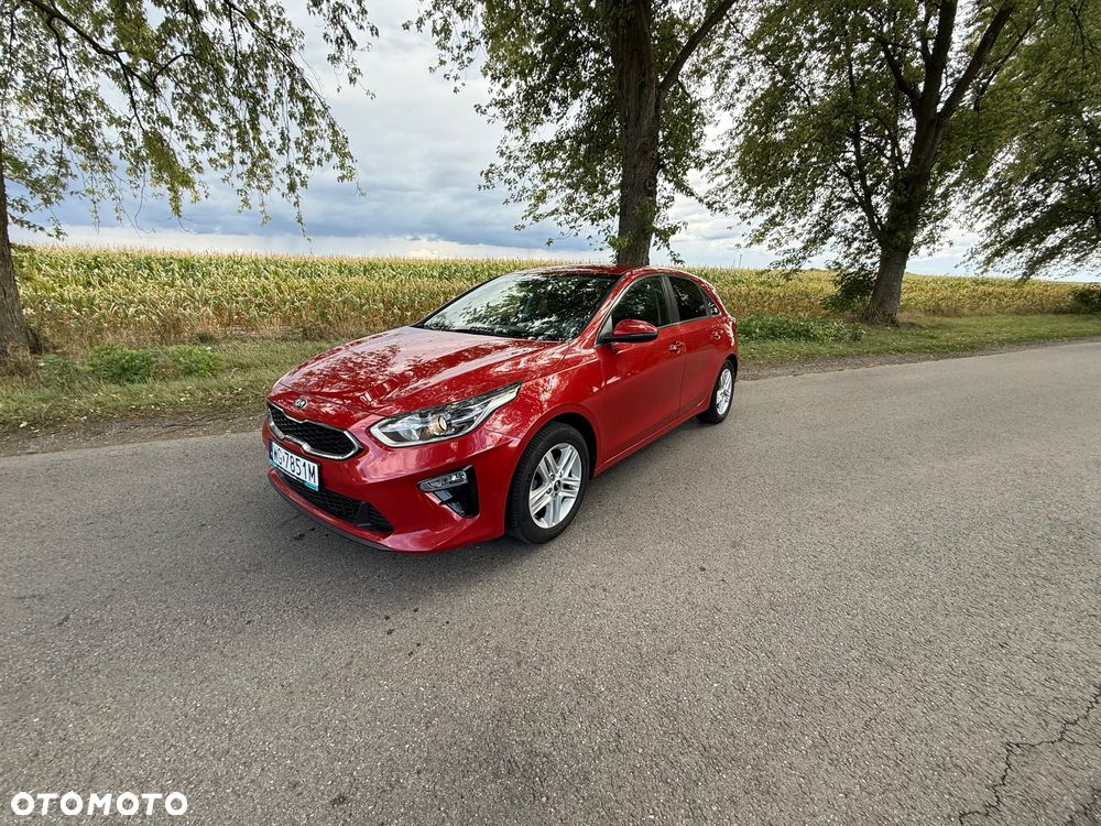 Kia Ceed 1.6 CRDi (48V Mild-Hybrid) Platinum - 1