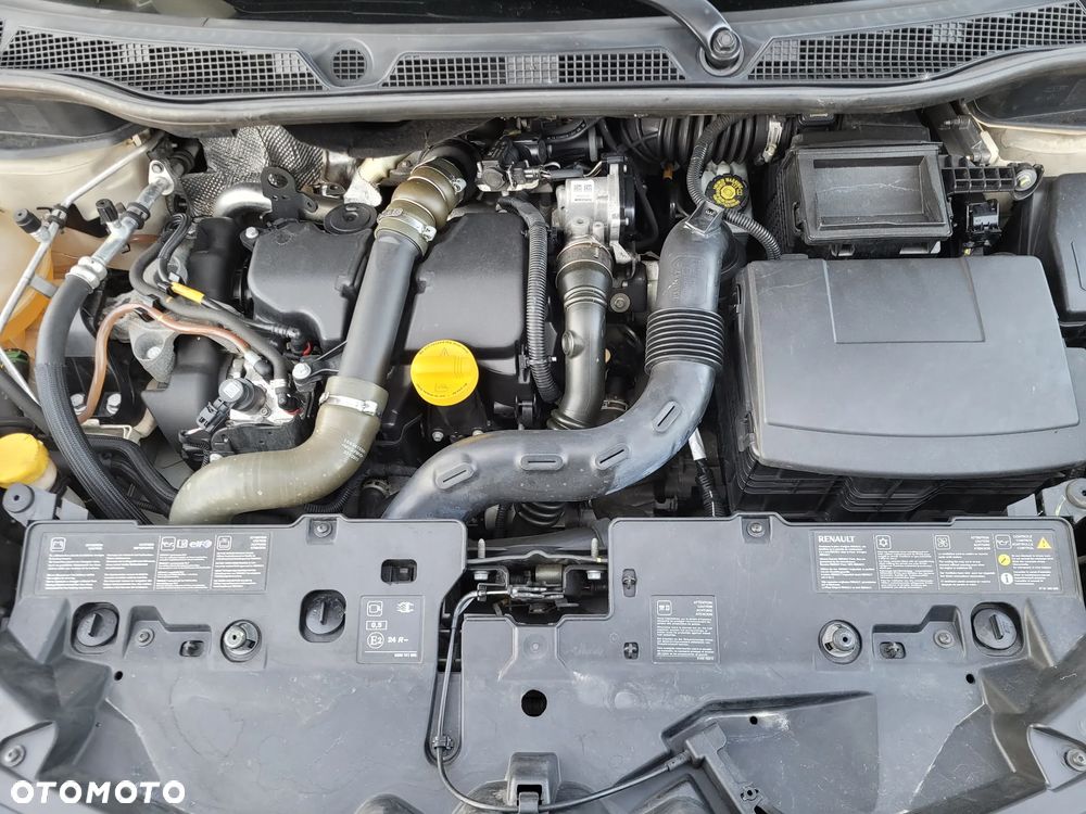 Renault Captur - 23