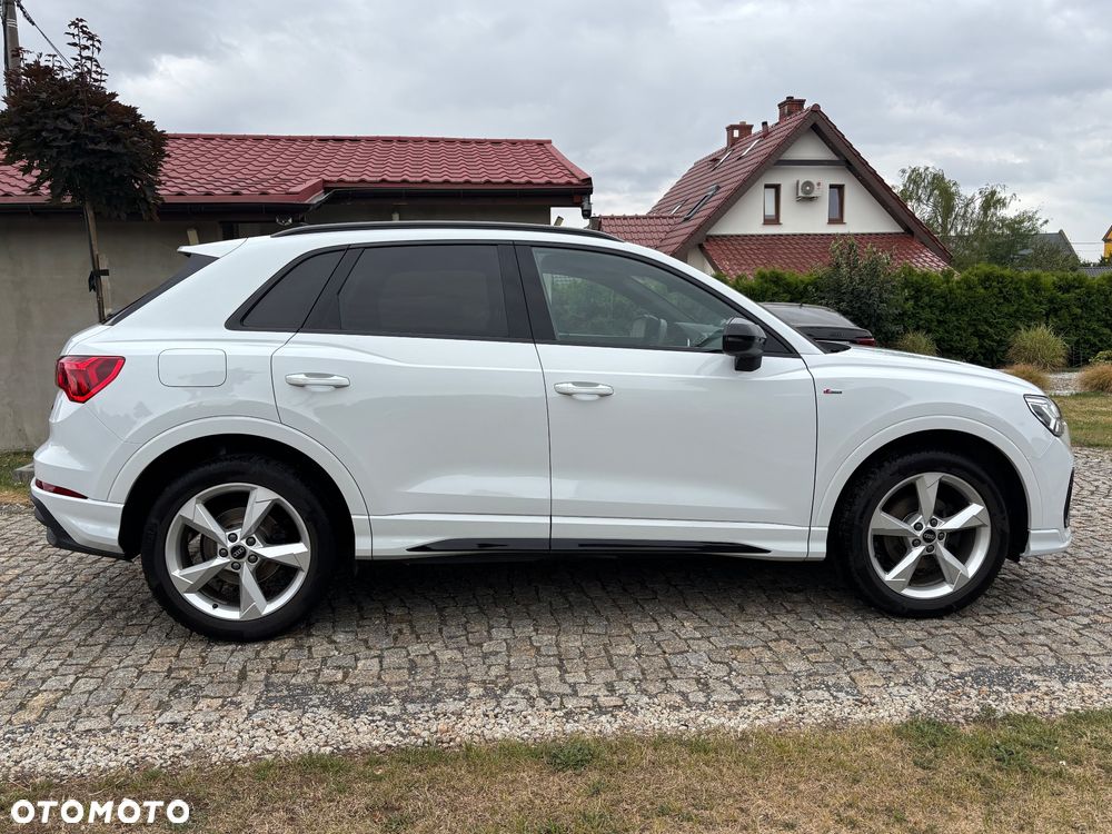 Audi Q3 35 TFSI mHEV S-Line S tronic - 3