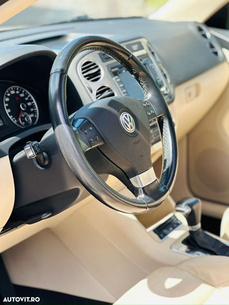 Volkswagen Tiguan 2.0 TDI DPF 4Motion DSG Sport & Style - 16