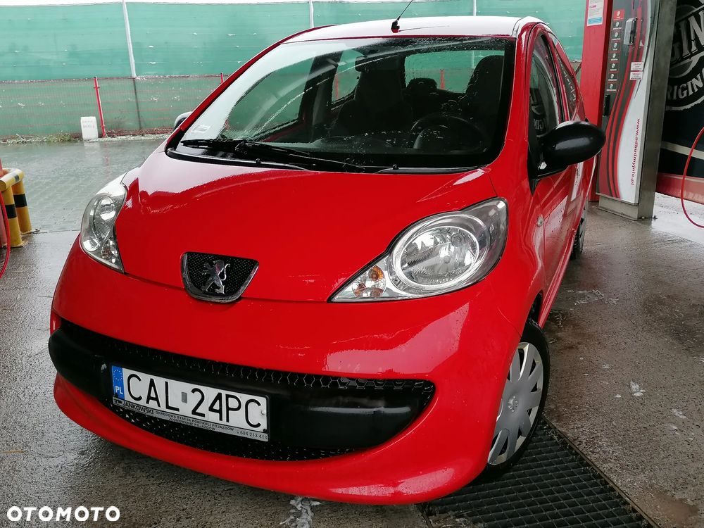 Peugeot 107 1.0 Trendy - 1