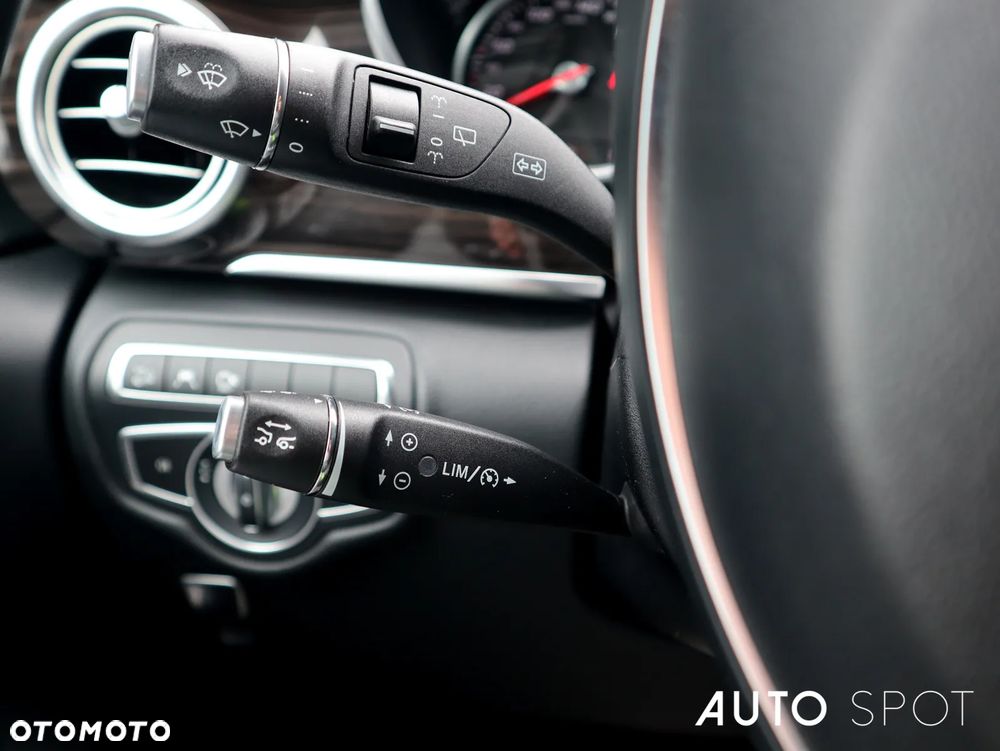 Mercedes-Benz Klasa V 250 d 4-Matic Avantgarde 7G-Tronic (ekstra d³) - 21