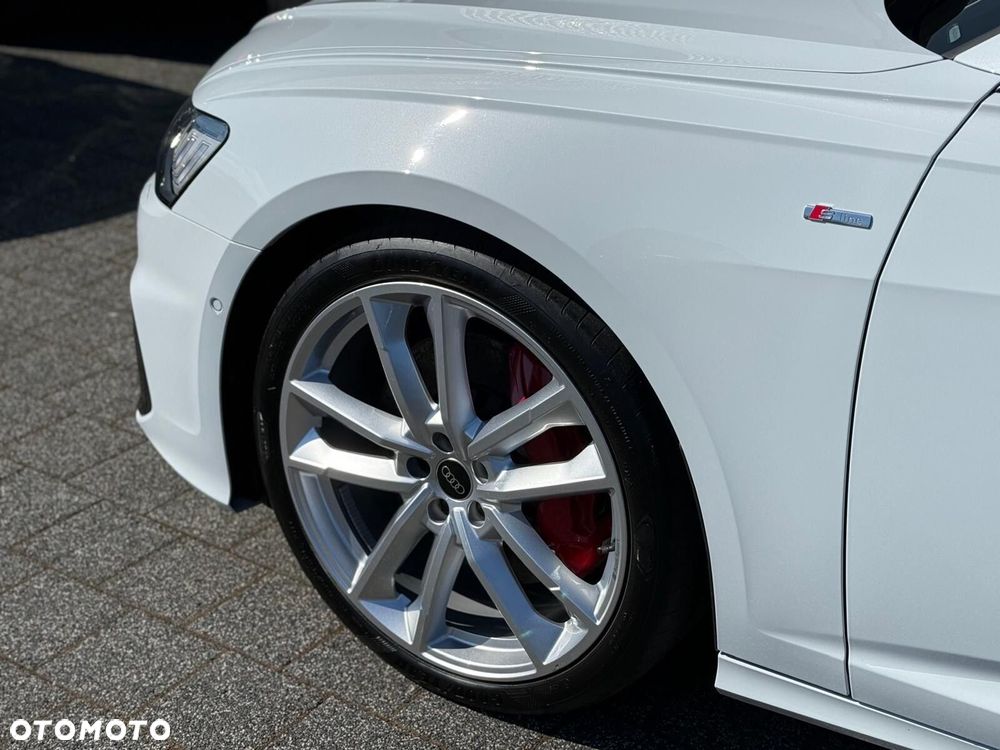 Audi A6 Avant - 11