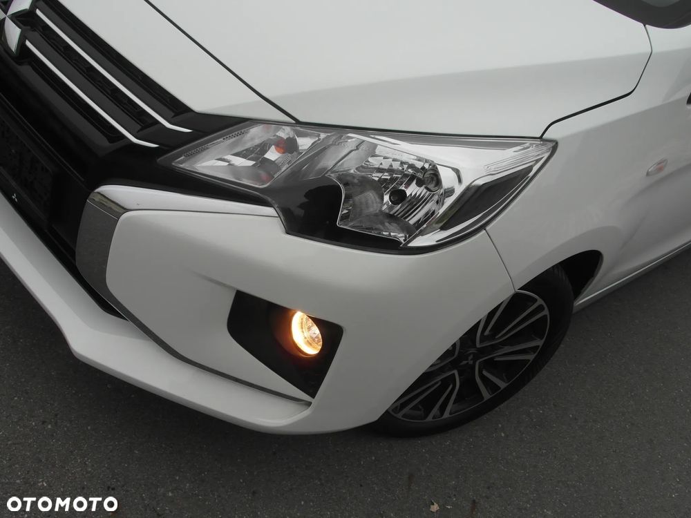 Mitsubishi Space Star AS&G 1.2 Select+ - 2