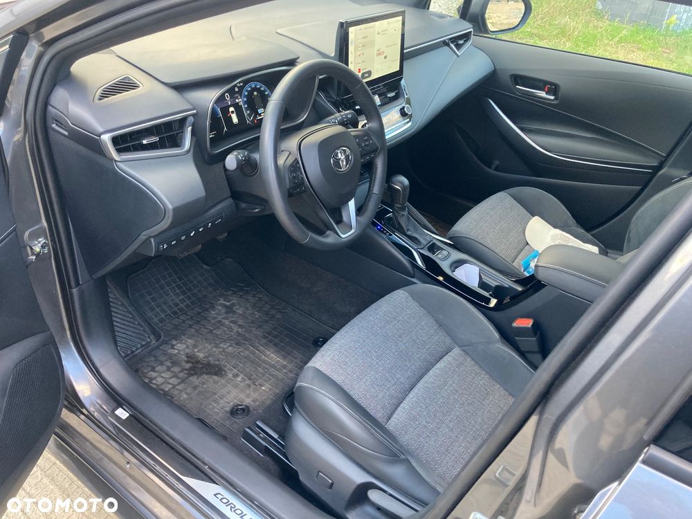 Toyota Corolla 2.0 Hybrid Style - 14